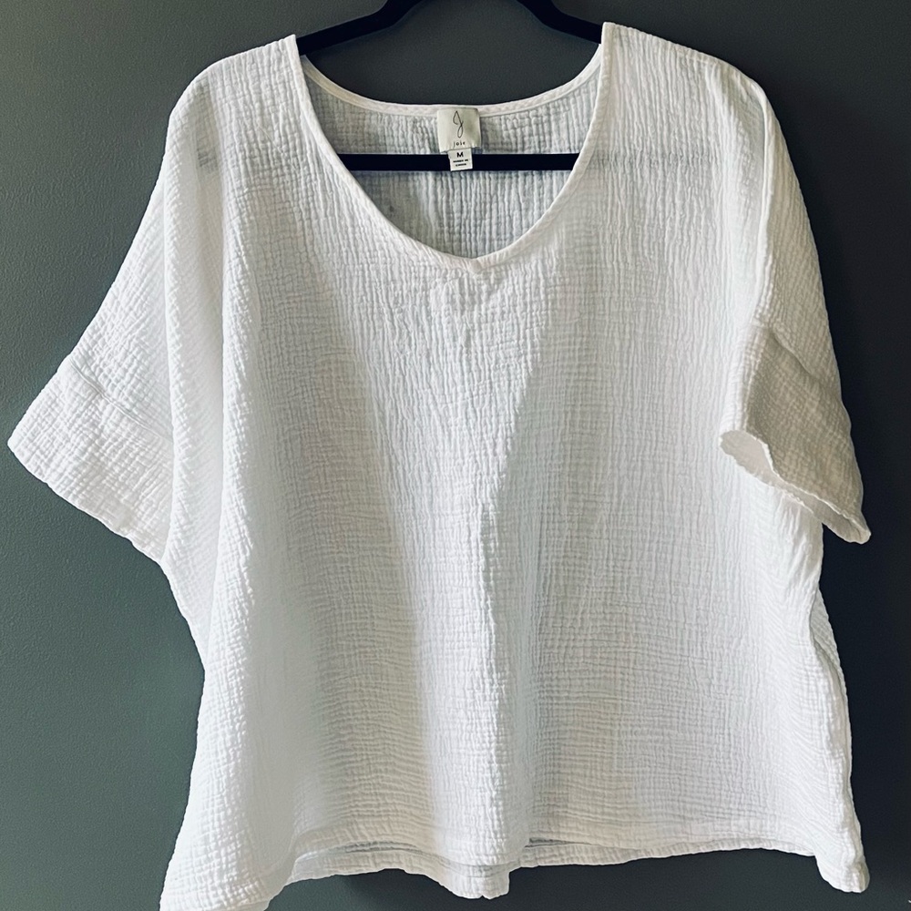 Gauzy top